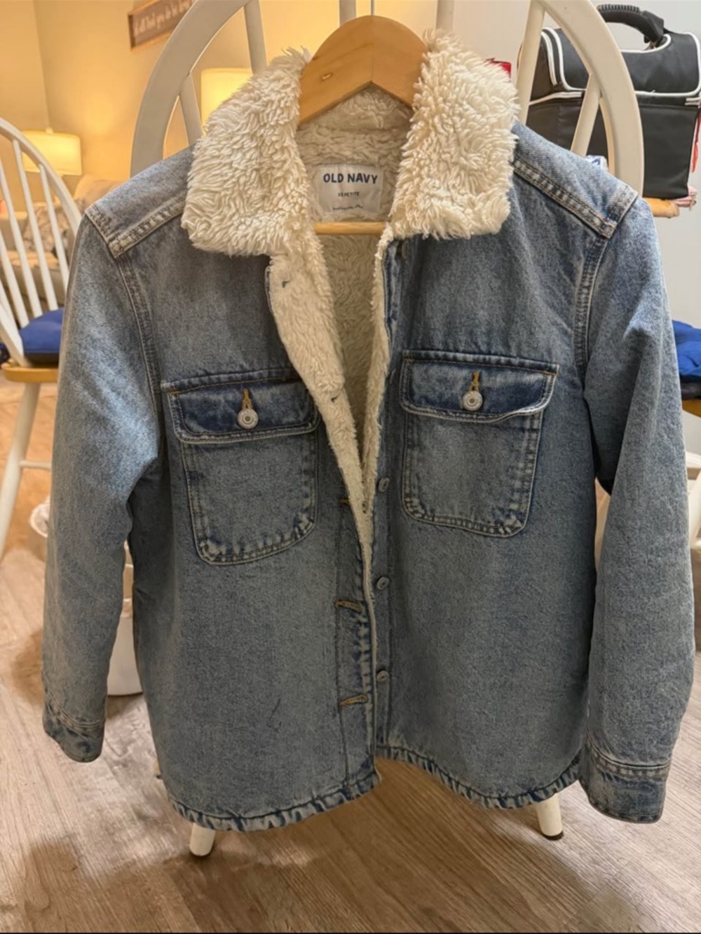 Old Navy Oversized Lined Denim Jacket with Cream Sherpa Collar